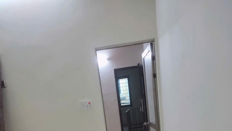 Cho thuê Ở GĐ, NHÓM ĐI LÀM nhà nguyên căn tại ngõ 219 Định Công Thượng, 55m2 x 2 tầng, 4N, 11.5 Triệu.
